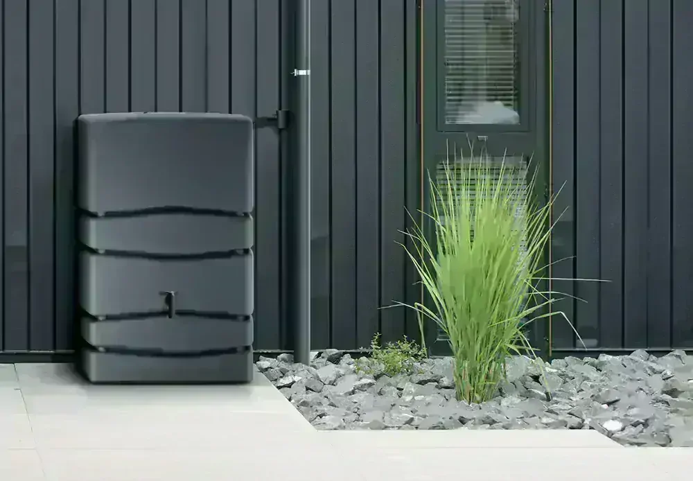 Nádrž na dešťovou vodu Aqua Tower, antracit, 650 l