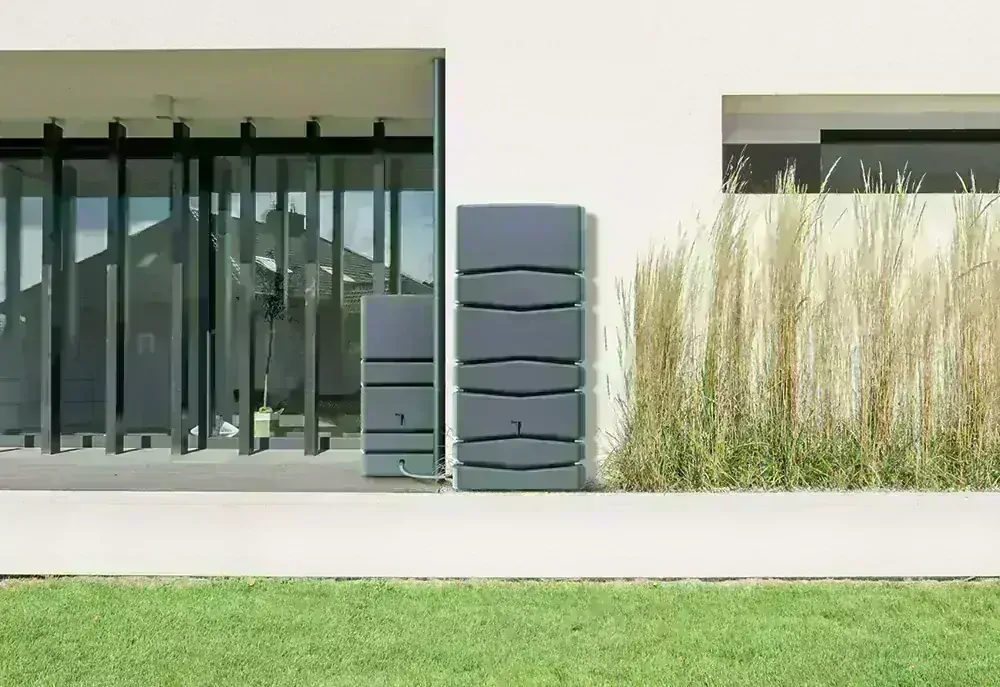 Nádrž na dešťovou vodu Aqua Tower, antracit, 650 l