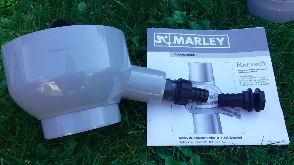 Sběrač dešťové vody Rainboy - hnědý