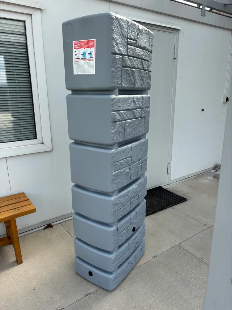 Nádrž na dešťovou vodu Tower Stone 350 l, světle šedá