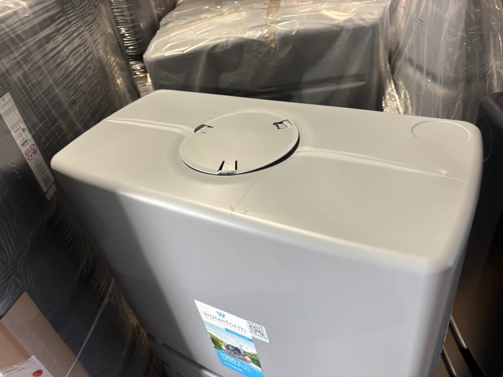 Nádrž na dešťovou vodu Aqua Tower, světle šedá, 350 l