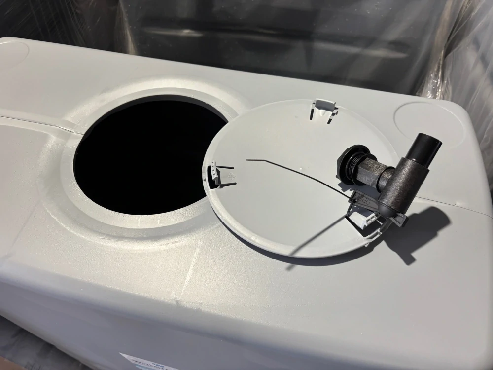 Nádrž na dešťovou vodu Aqua Tower, světle šedá, 350 l